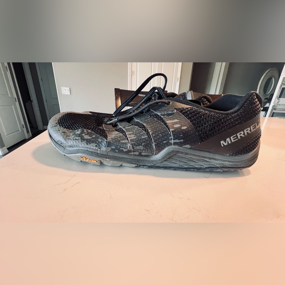 Merrell J50293 Men's Trail Glove 5 Sneaker Black Running Shoes size 10